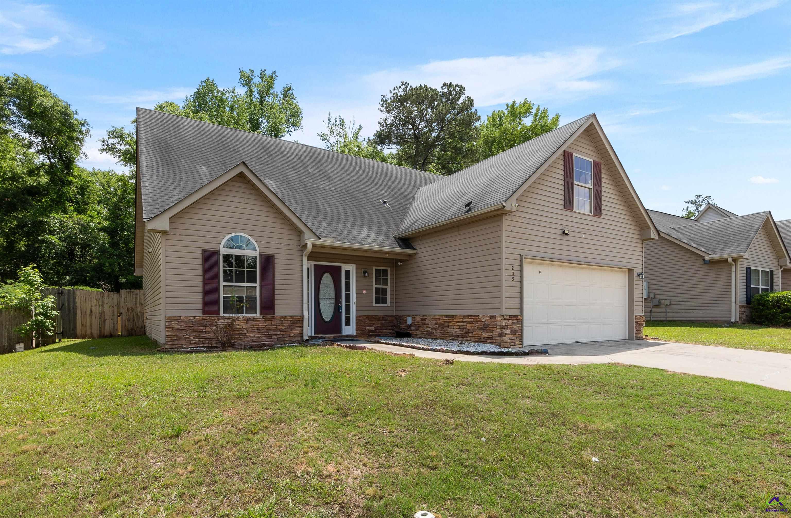 203 York Lane