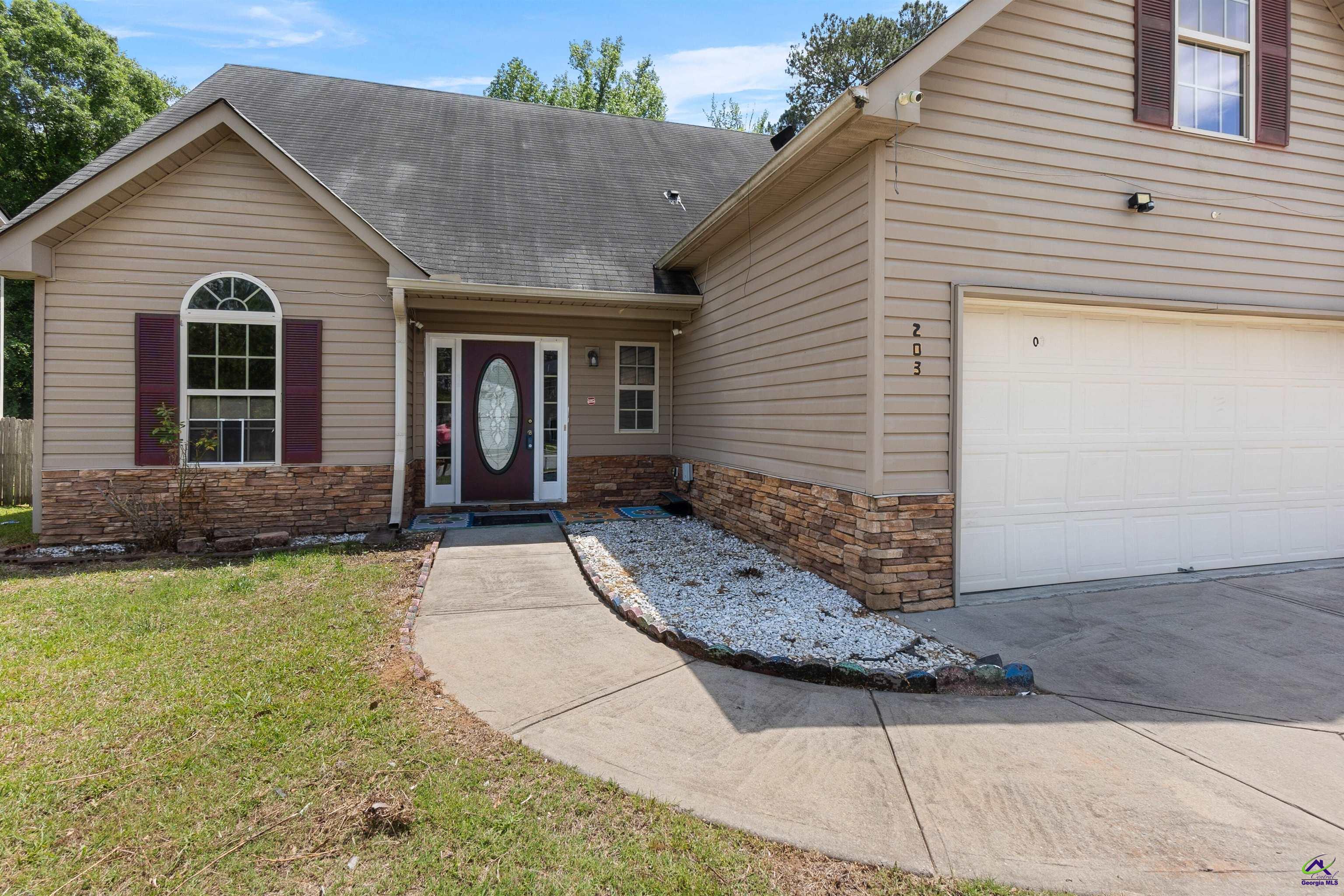 203 York Lane