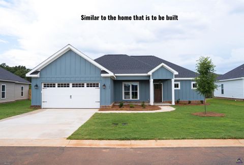 215 Saraland Trail Perry GA 31069