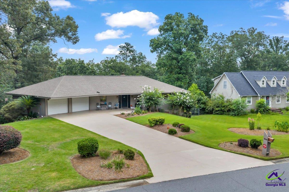 200 Oak Forest Lane