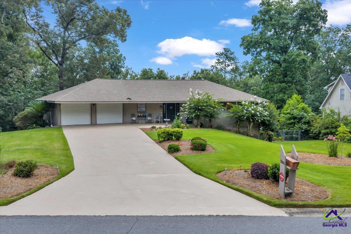 200 Oak Forest Lane