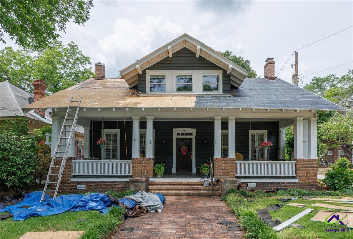 211 Oak Haven Avenue