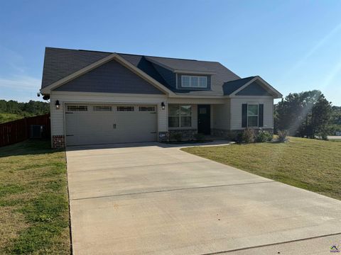 215 Red Tail Circle Byron GA 31008