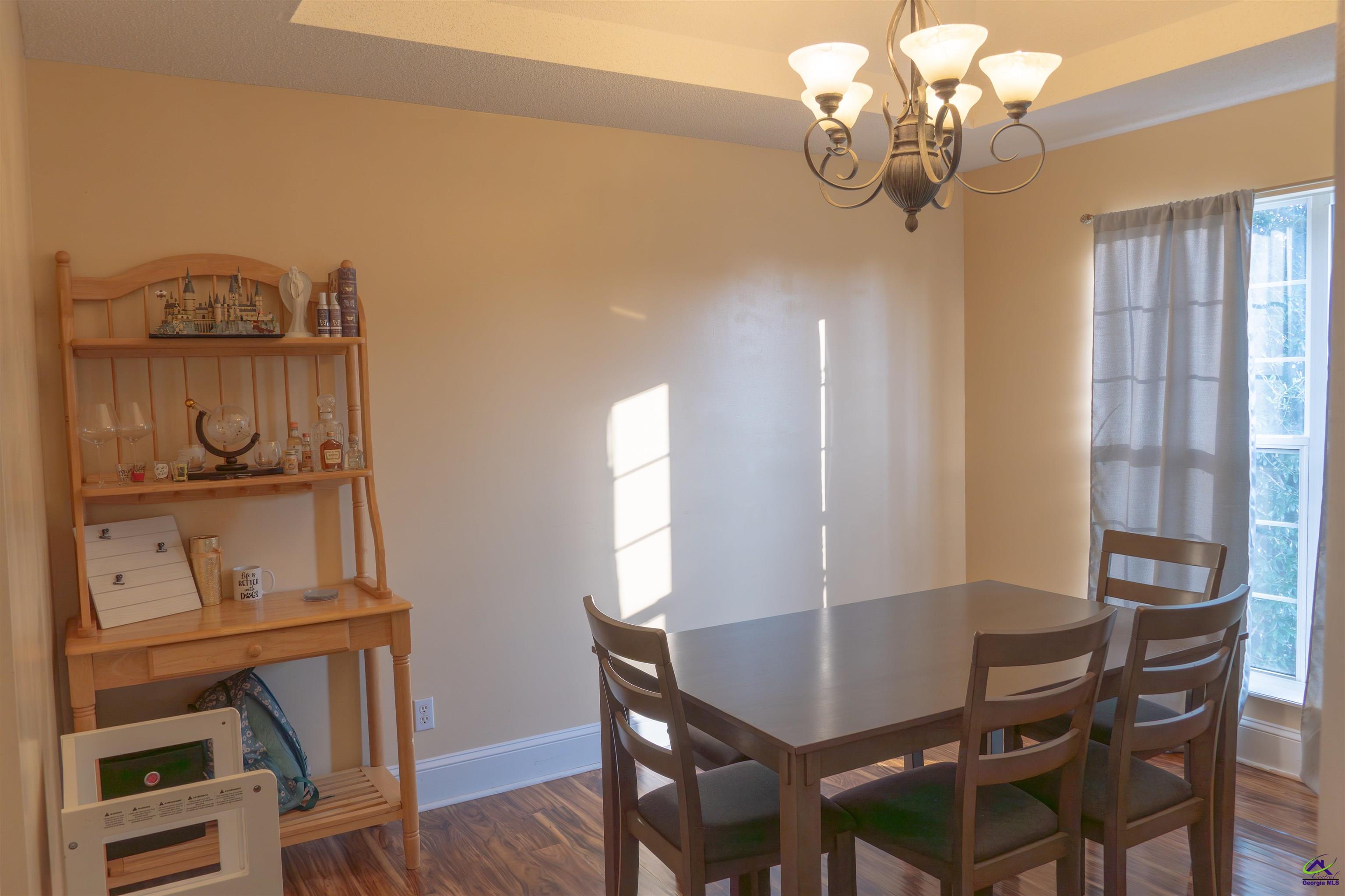 112 E Pebblebrook