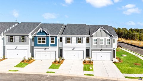 2008 Fall Harvest Drive Macon GA 31216