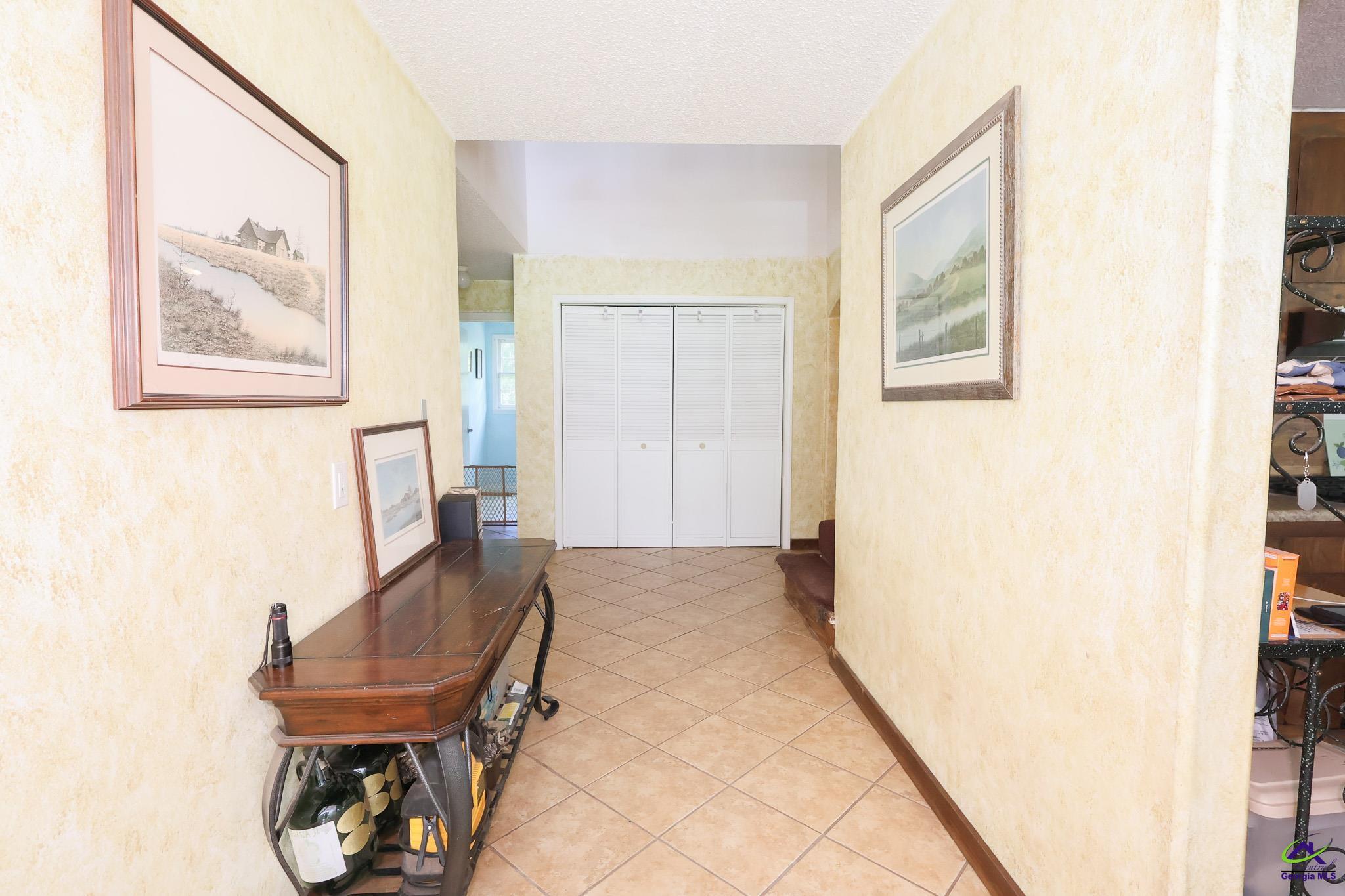 299 Chapman Road