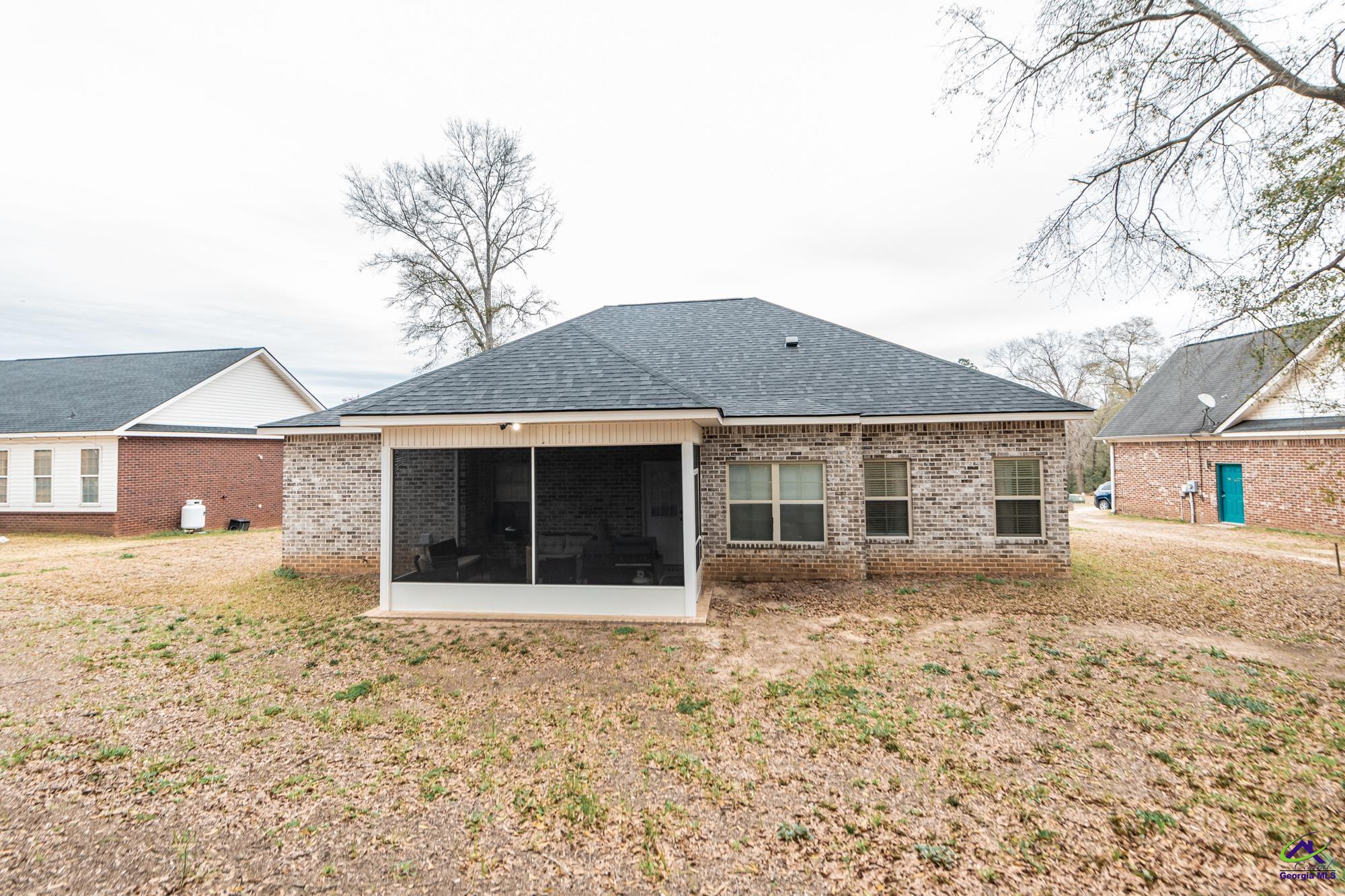 206 Hill Lane