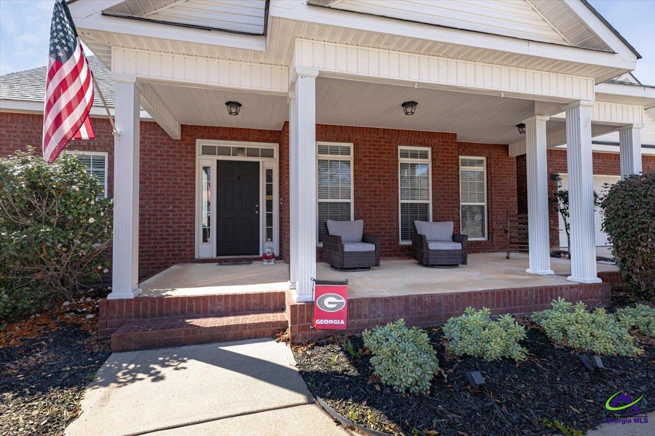 300 Hunts Landing Drive