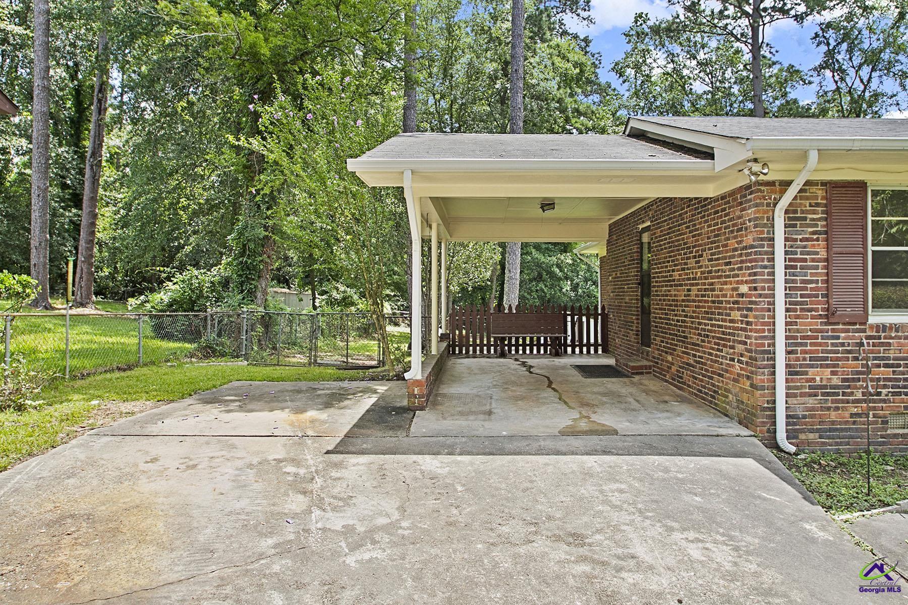 2371 Mayfiel Drive