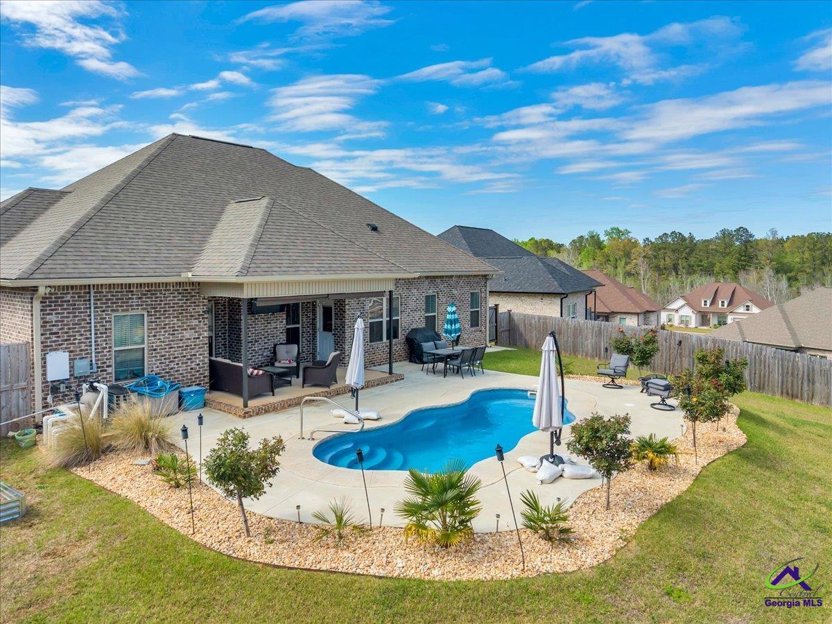 424 Rustic Live Oak Trail