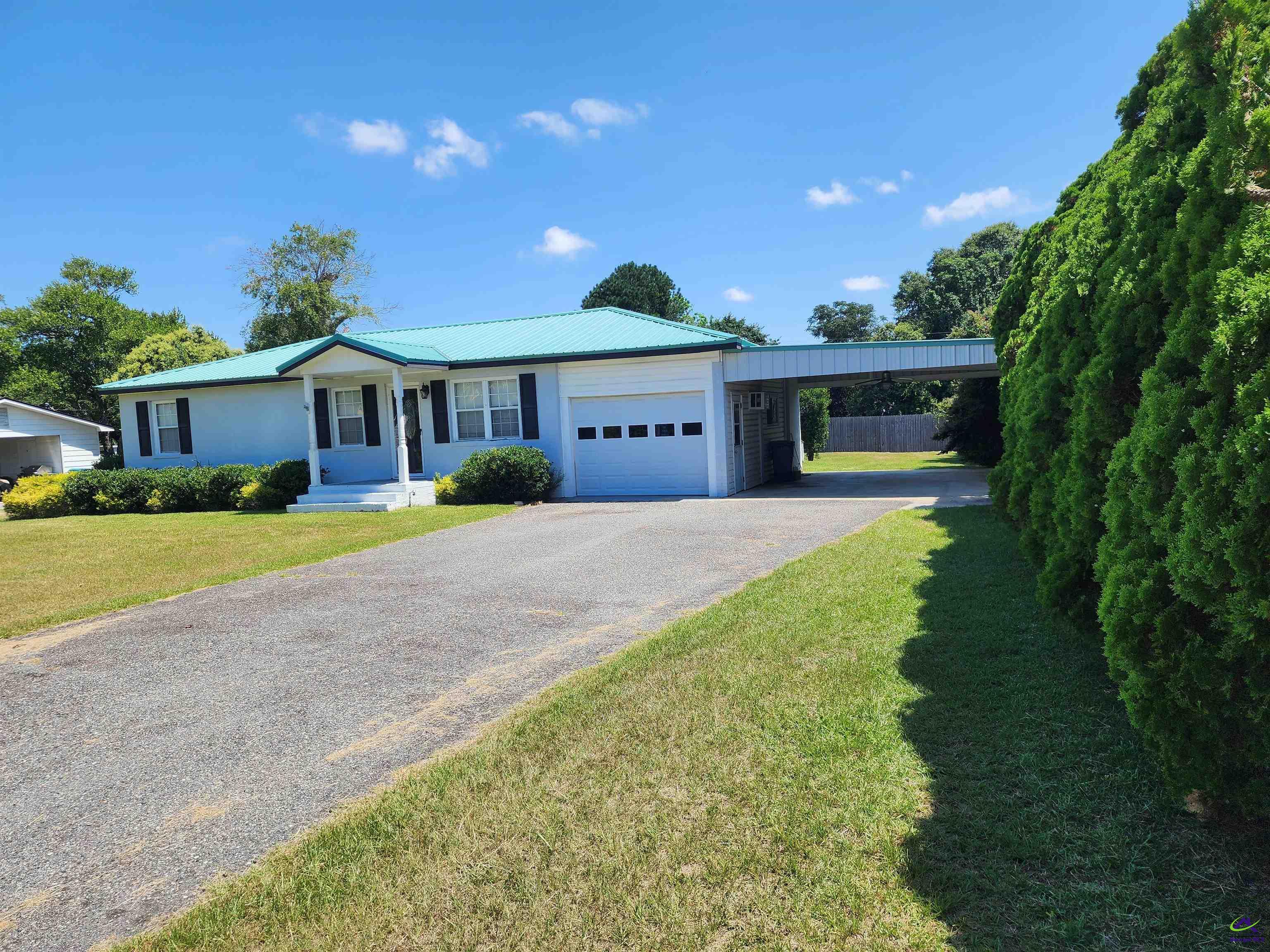 121 Bowman Drive