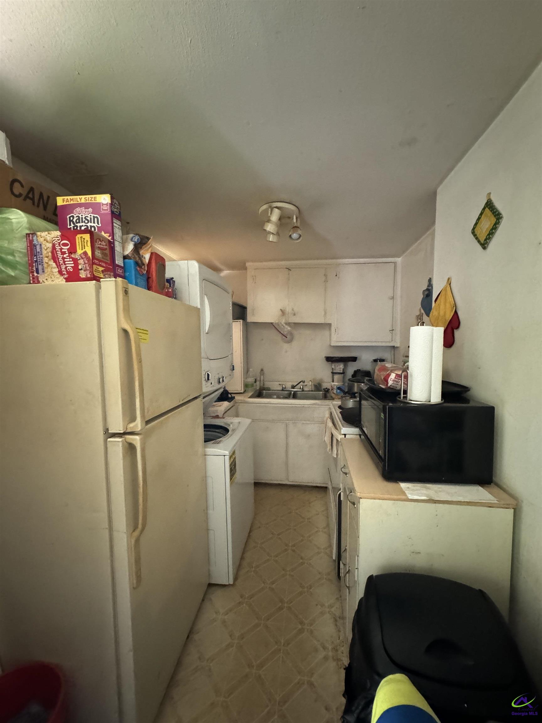 755 Grosso Avenue