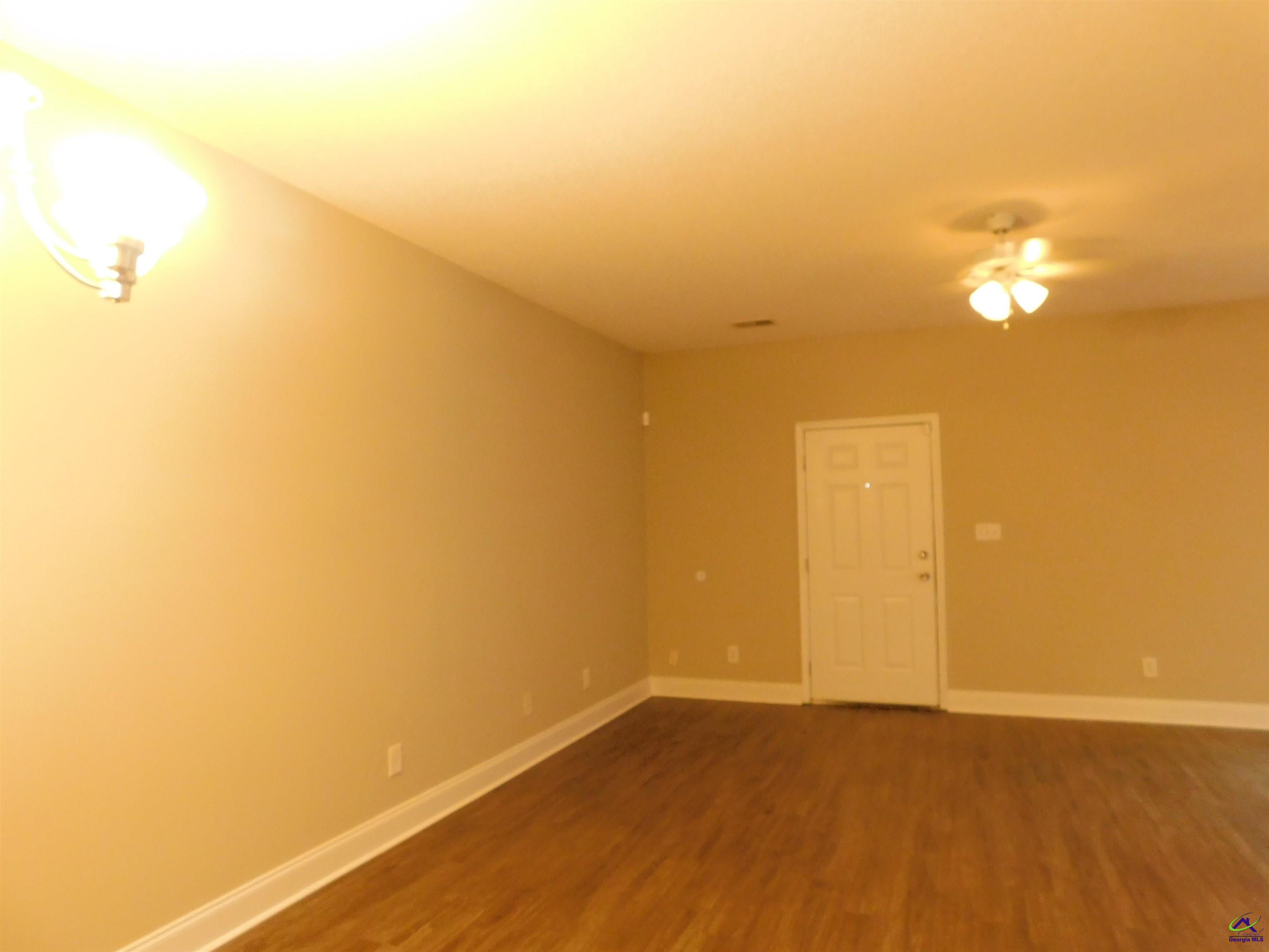 502 Club Villa Court #3