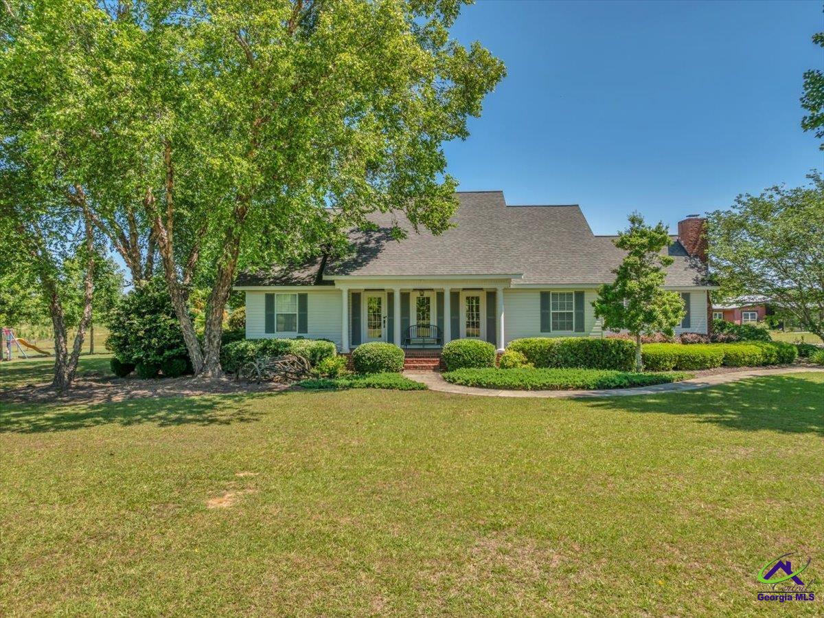 564 E Columbus Hwy Street