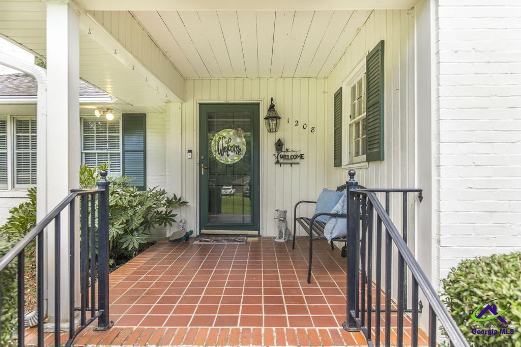 1208 Duncan Avenue