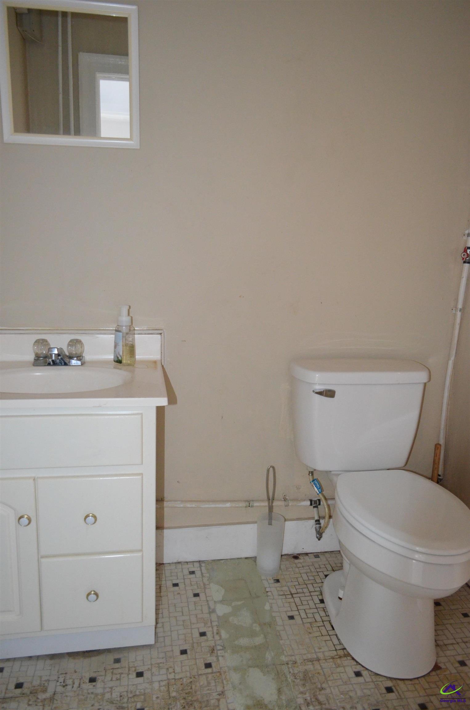 736 Carroll Street Suite 3