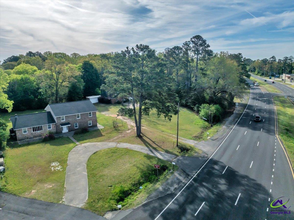 6712 Hawkinsville Road