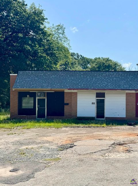 716/718 North Davis Warner Robins GA 31093