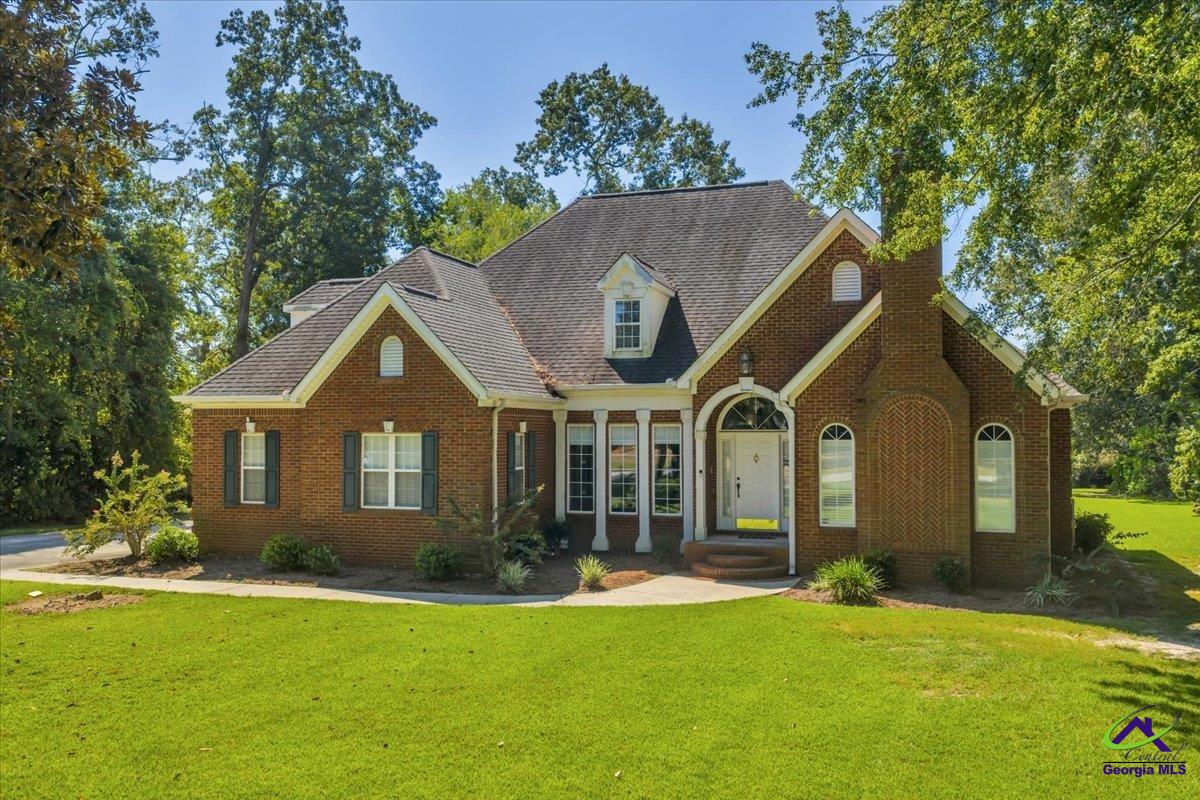 304 Stathams Way