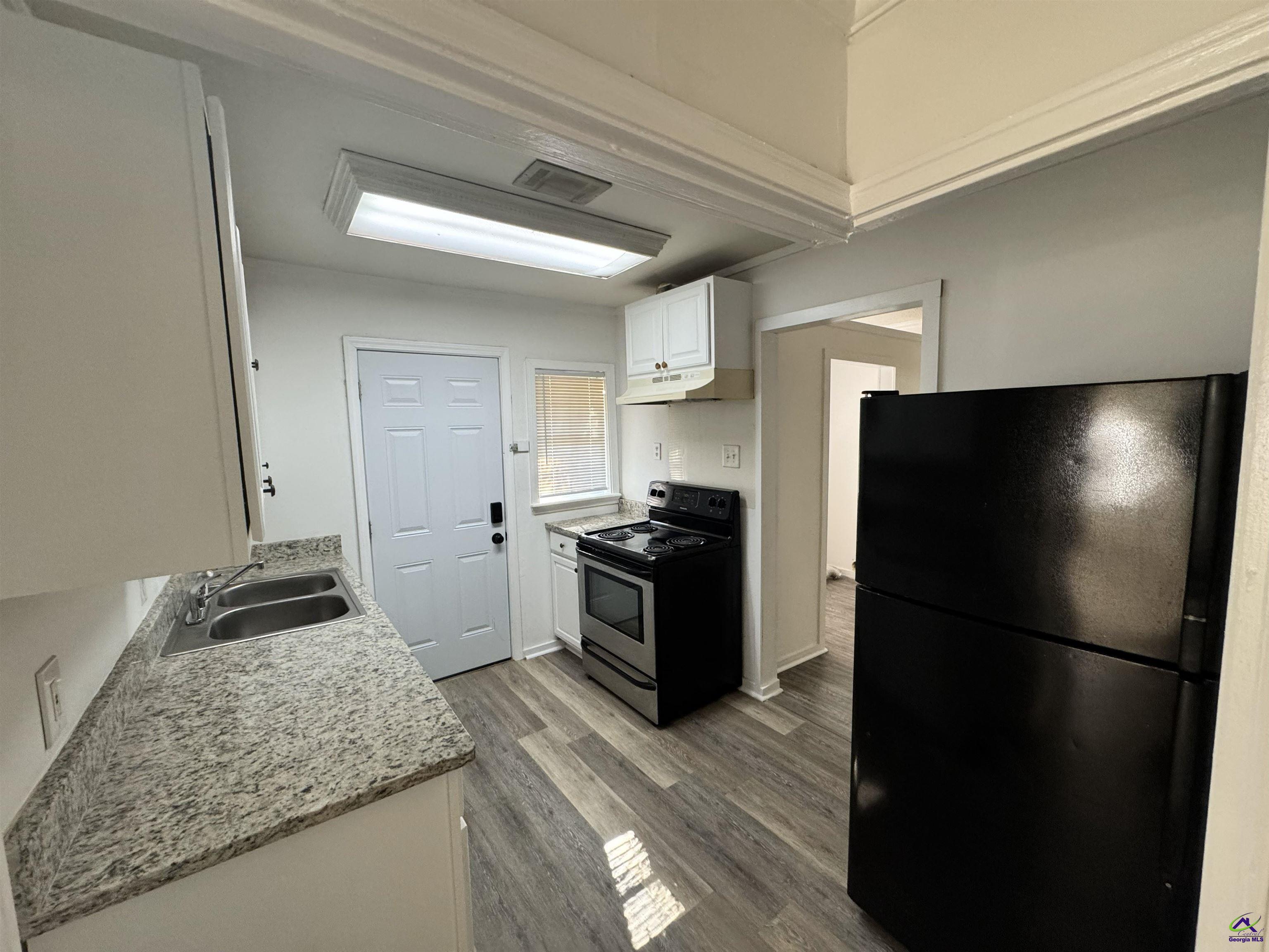 221 Meadowdale Drive