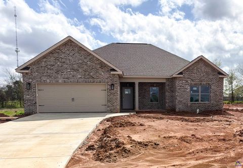 147 Early Drive Byron GA 31008