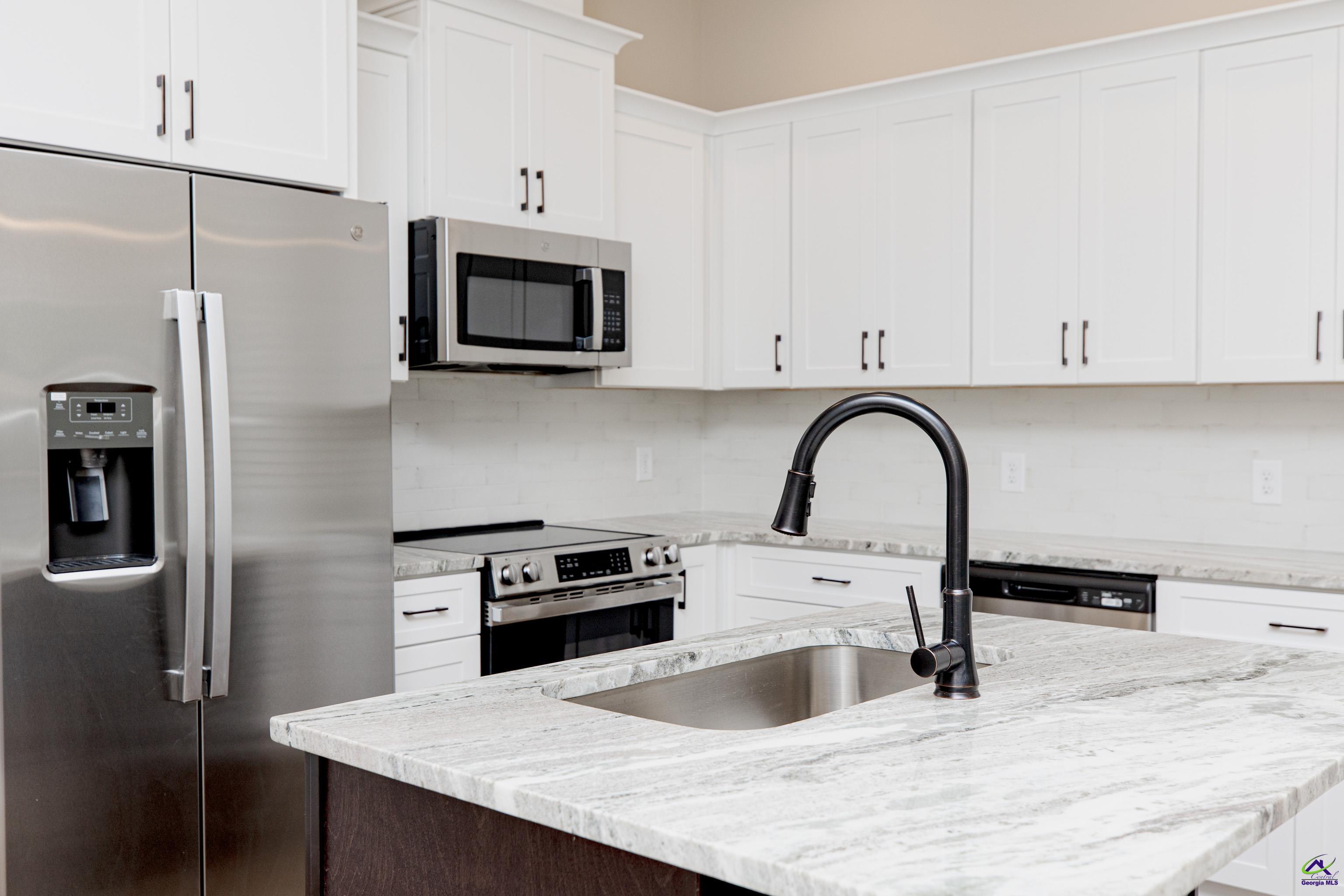 1009 northside Drive