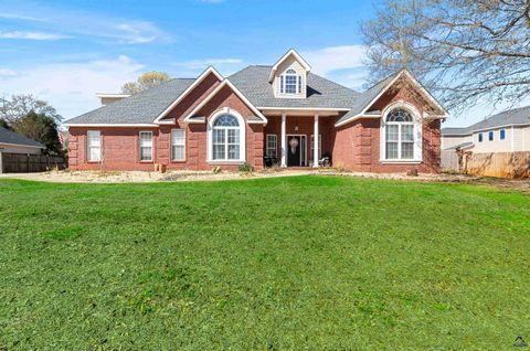 113 Erin Way Warner Robins GA 31088