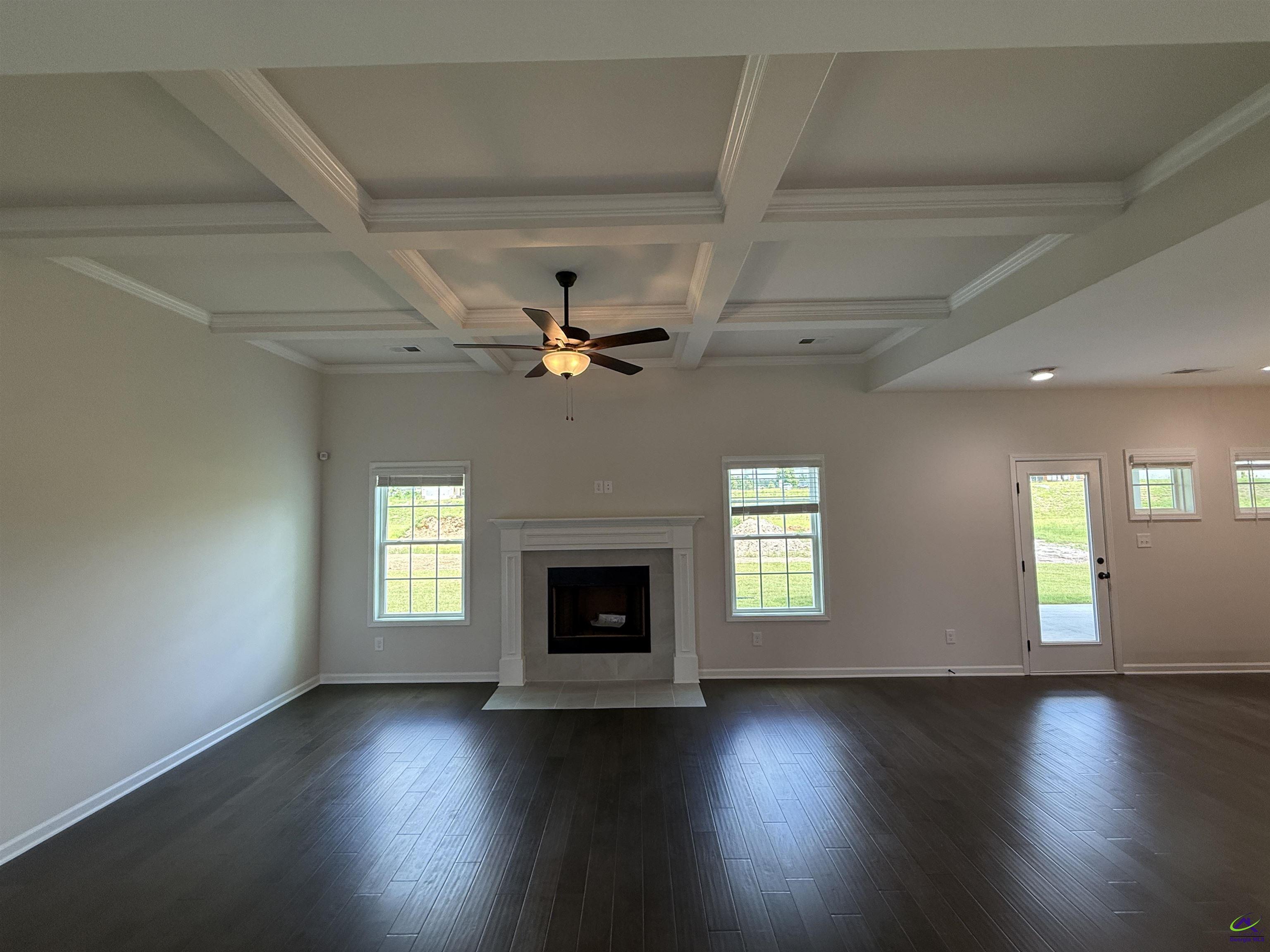 302 Waldrop Loop