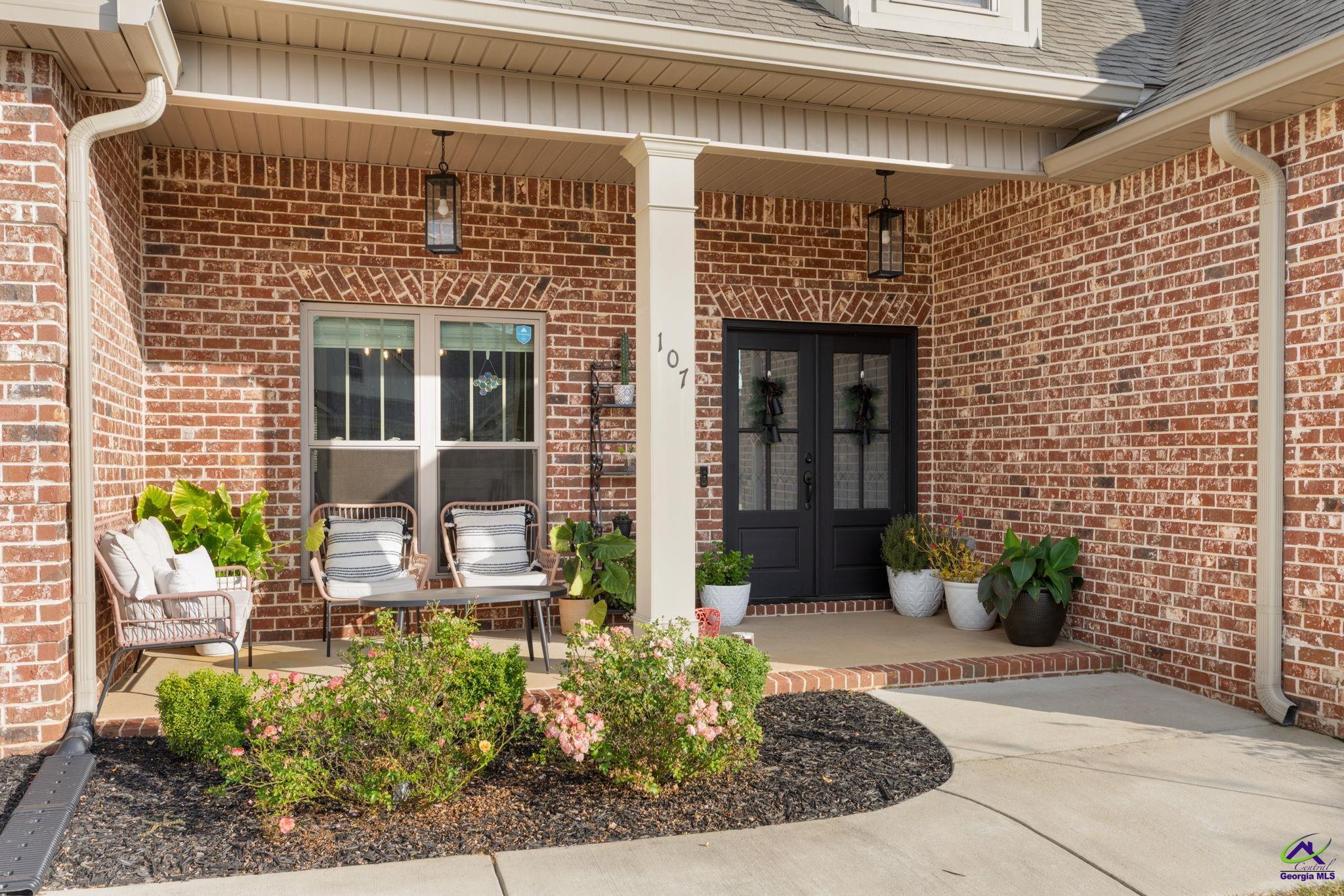 107 Brook Hollow Court