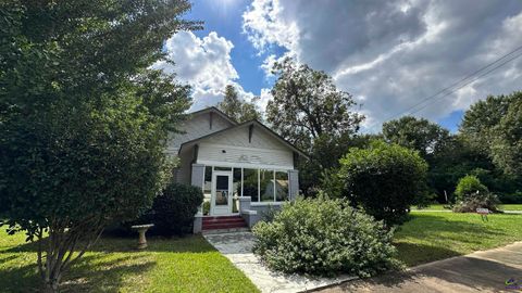 400 Troutman Avenue Fort Valley GA 31033