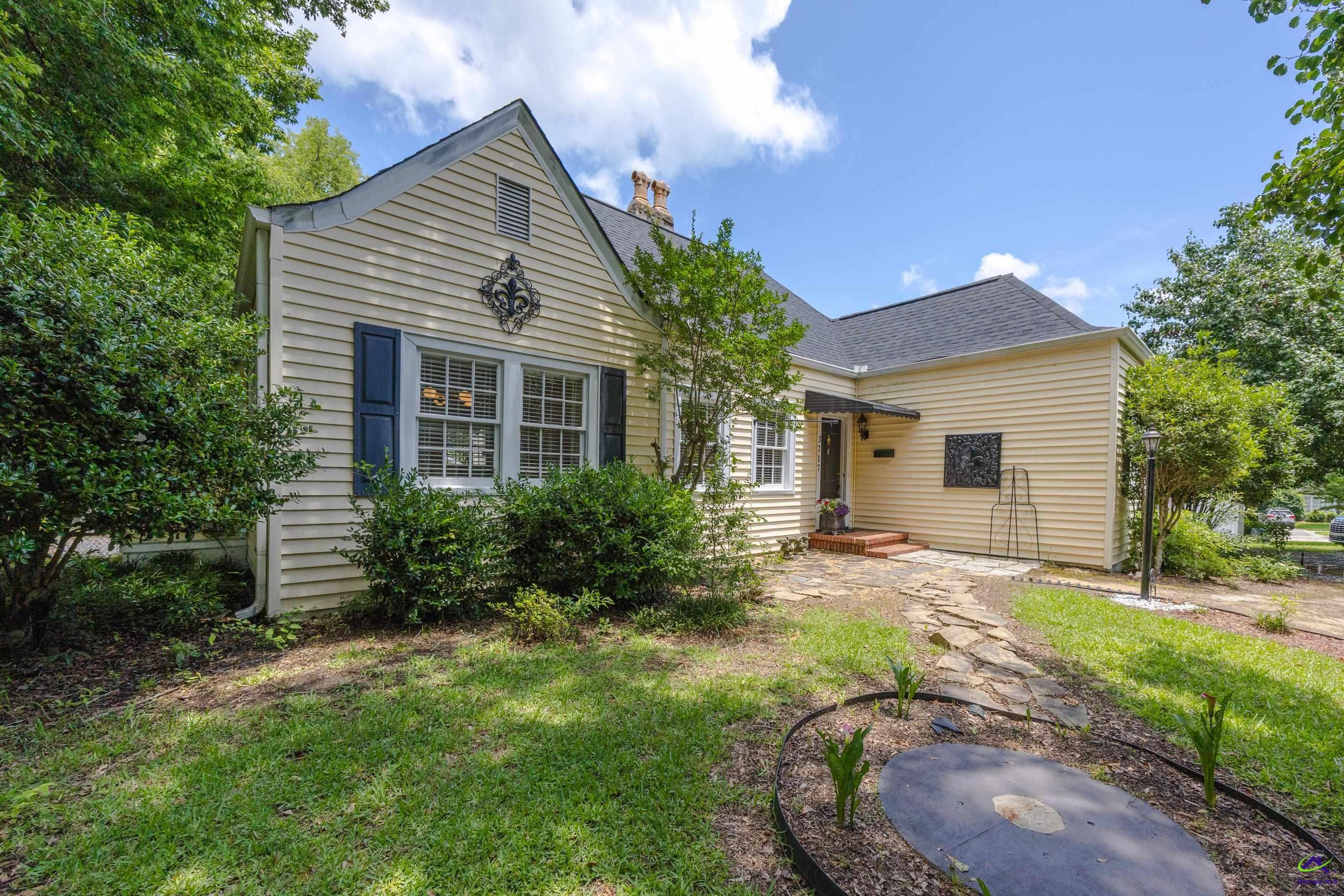 3717 Avon Road