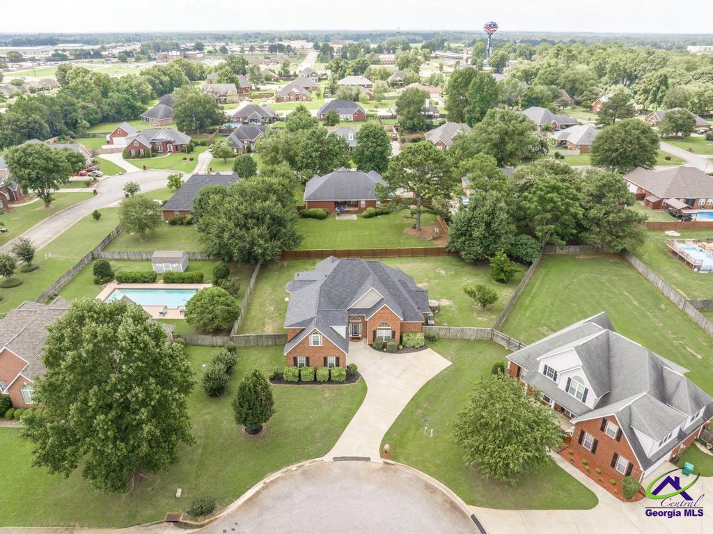 203 Ellen Court