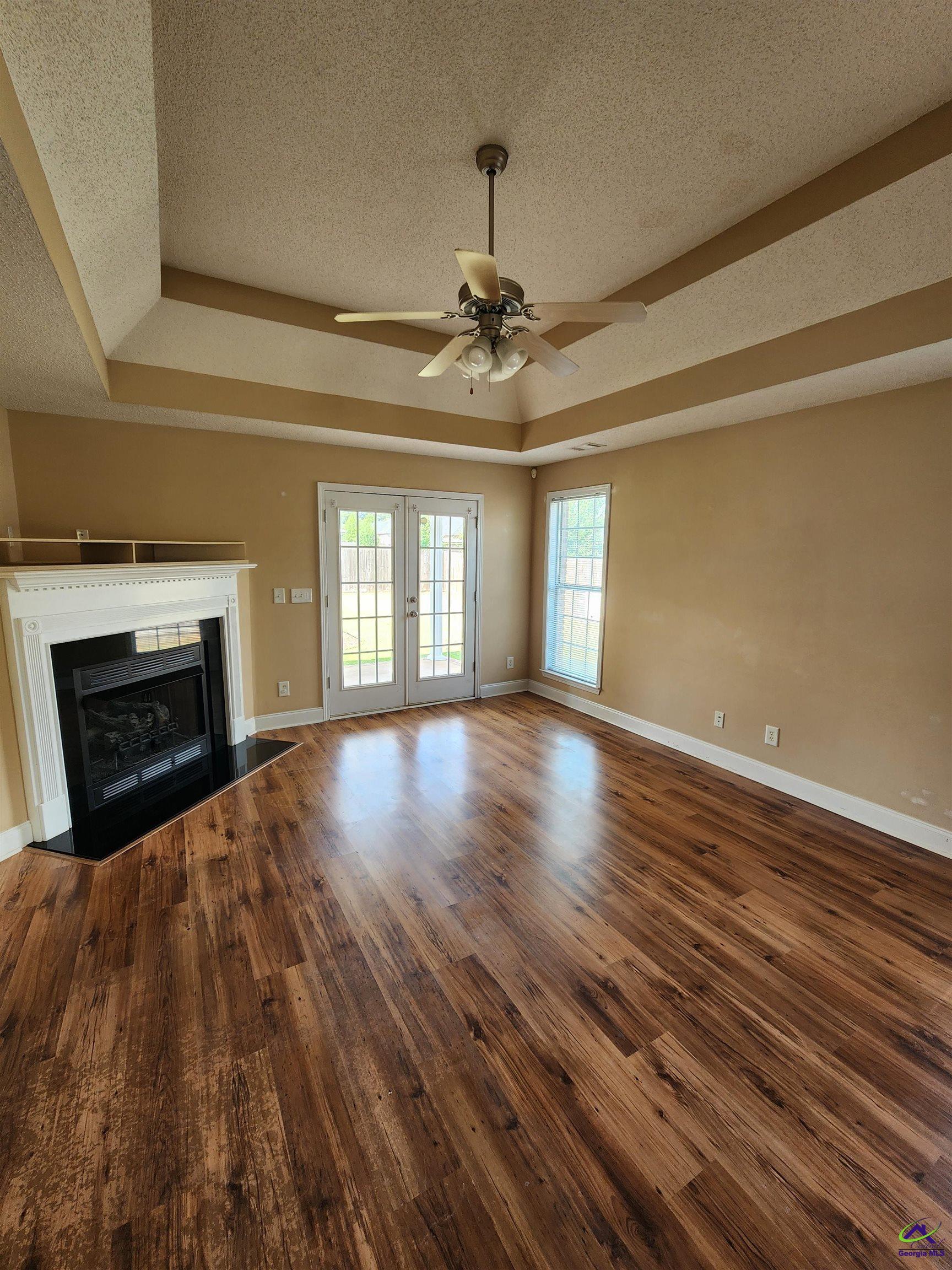 400 Sugarloaf Parkway