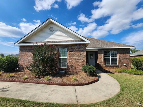 400 Sugarloaf Parkway Perry GA 31069