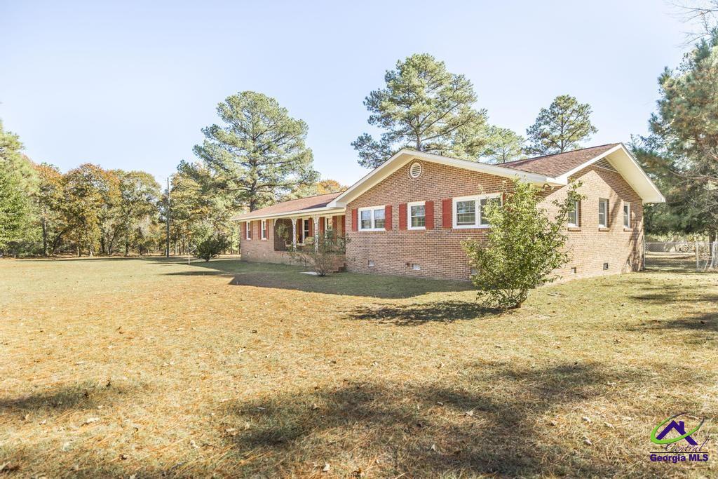 2574 Lower Hartley Bridge