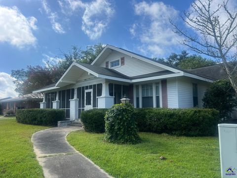 25 W Marion Street Reynolds GA 31076