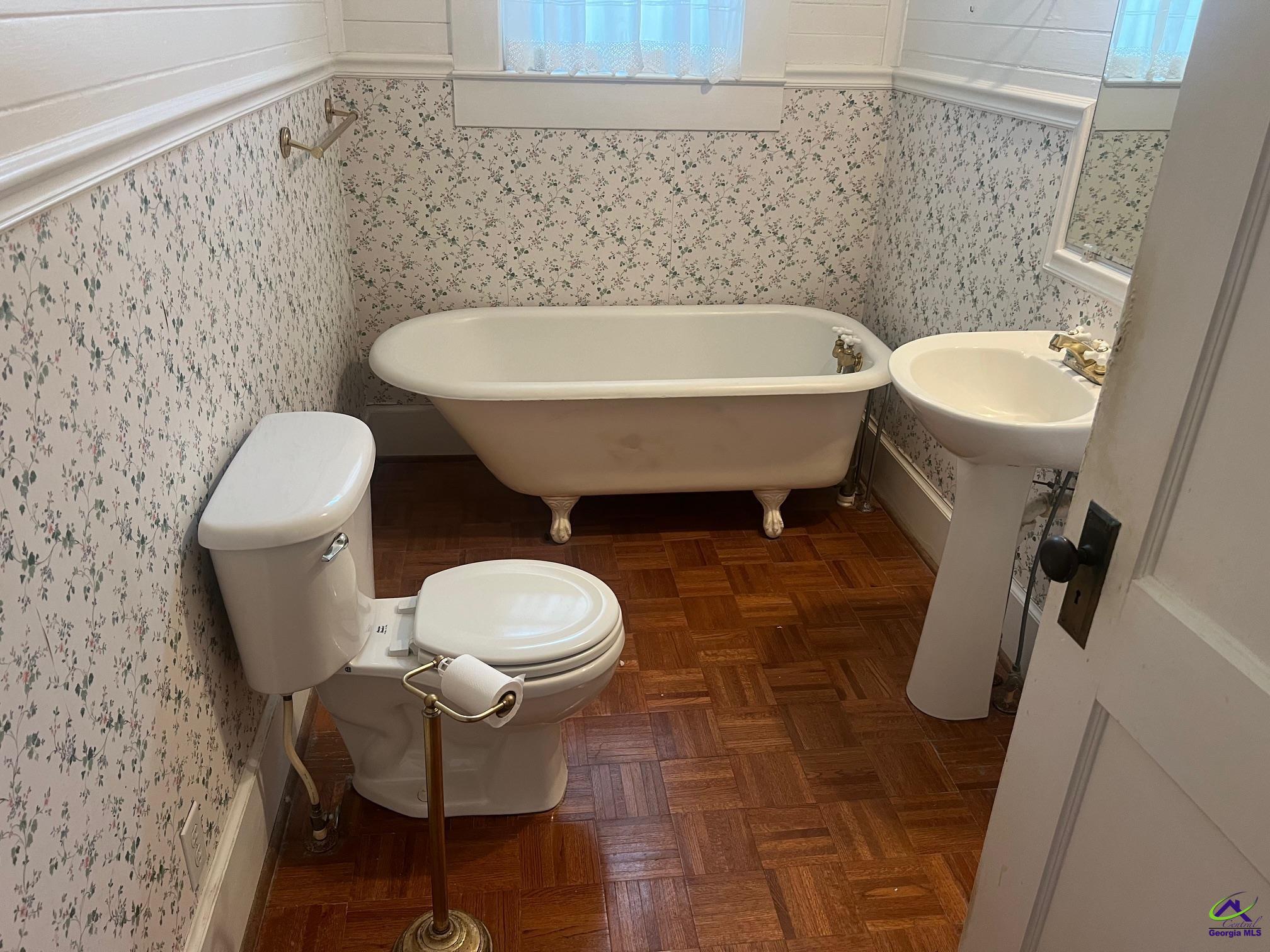 25 W Marion Street