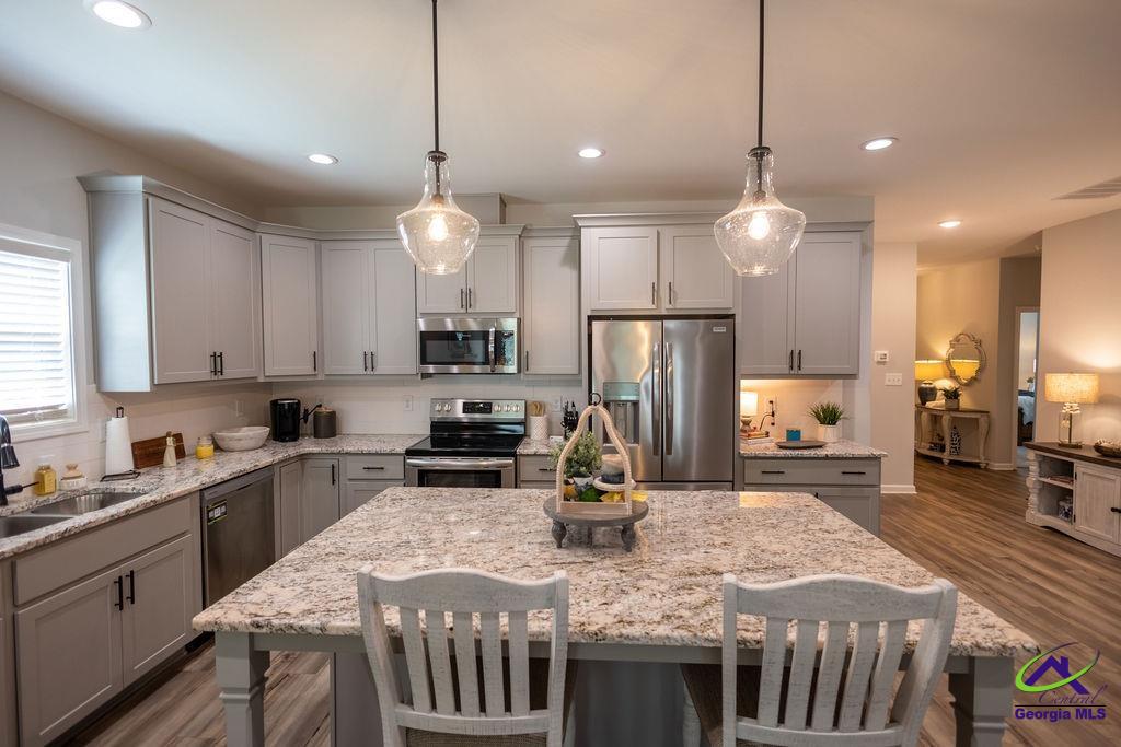 309 E River Cane Run