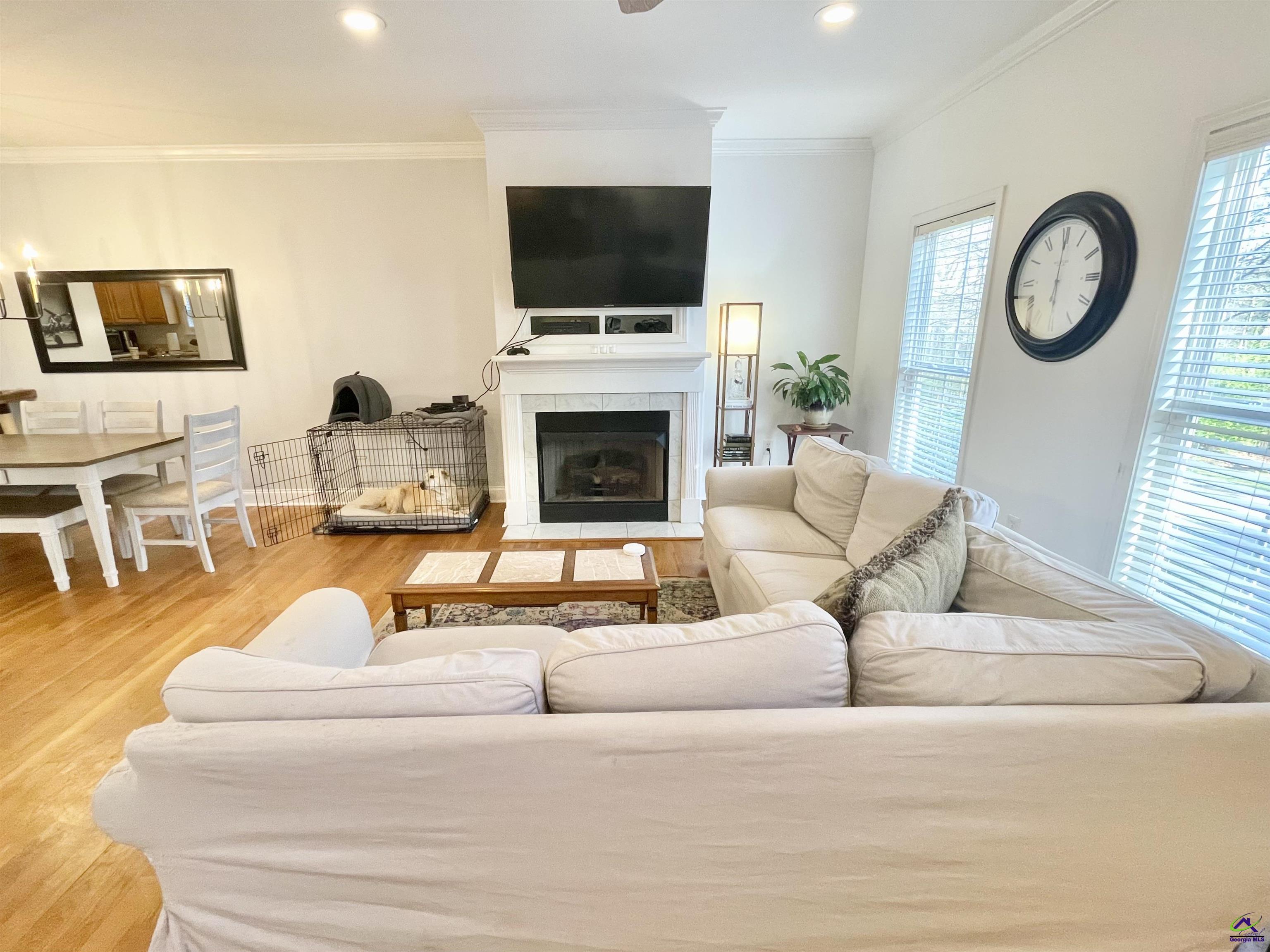376 Providence Boulevard