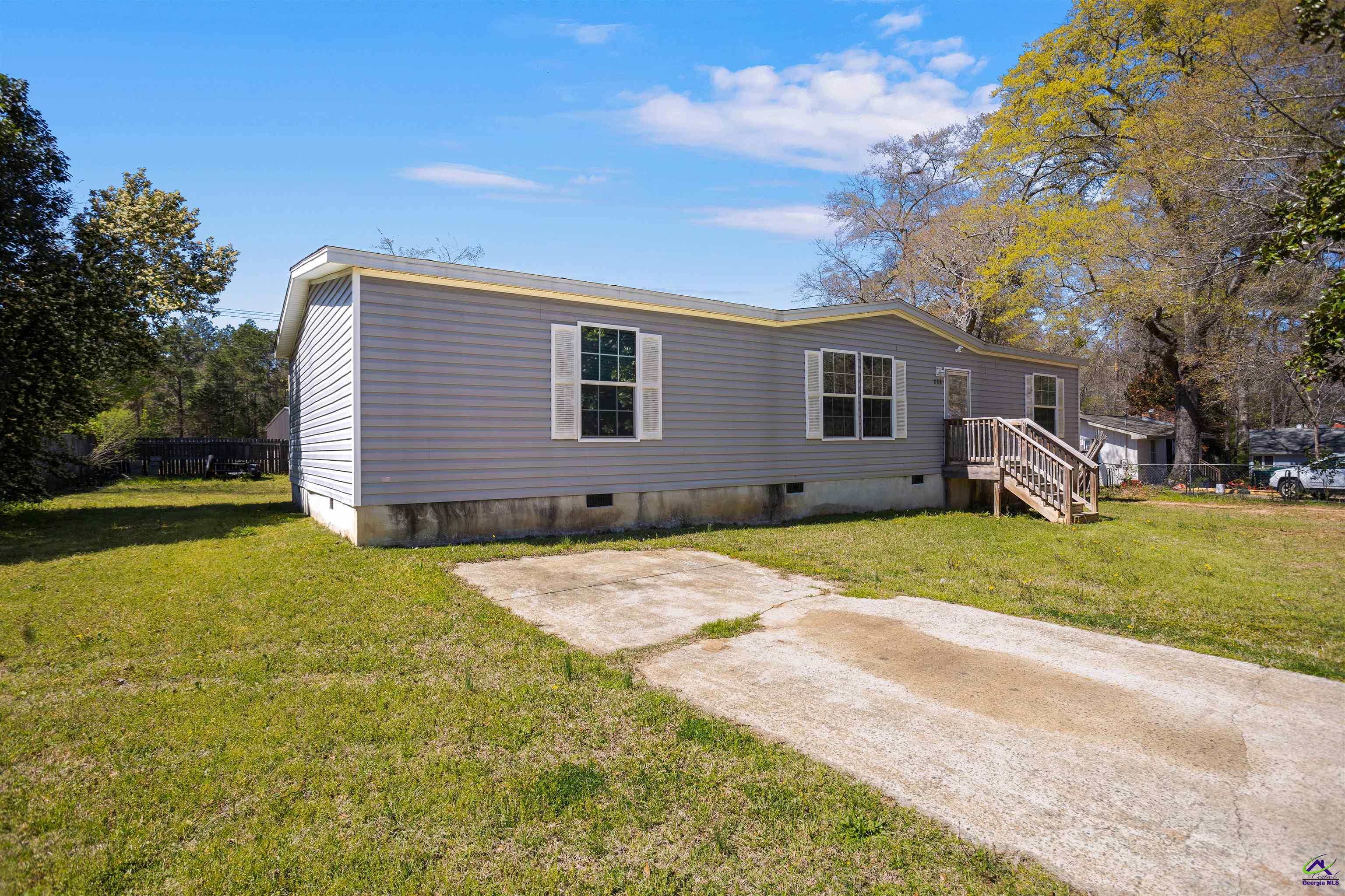 111 Forest Ave