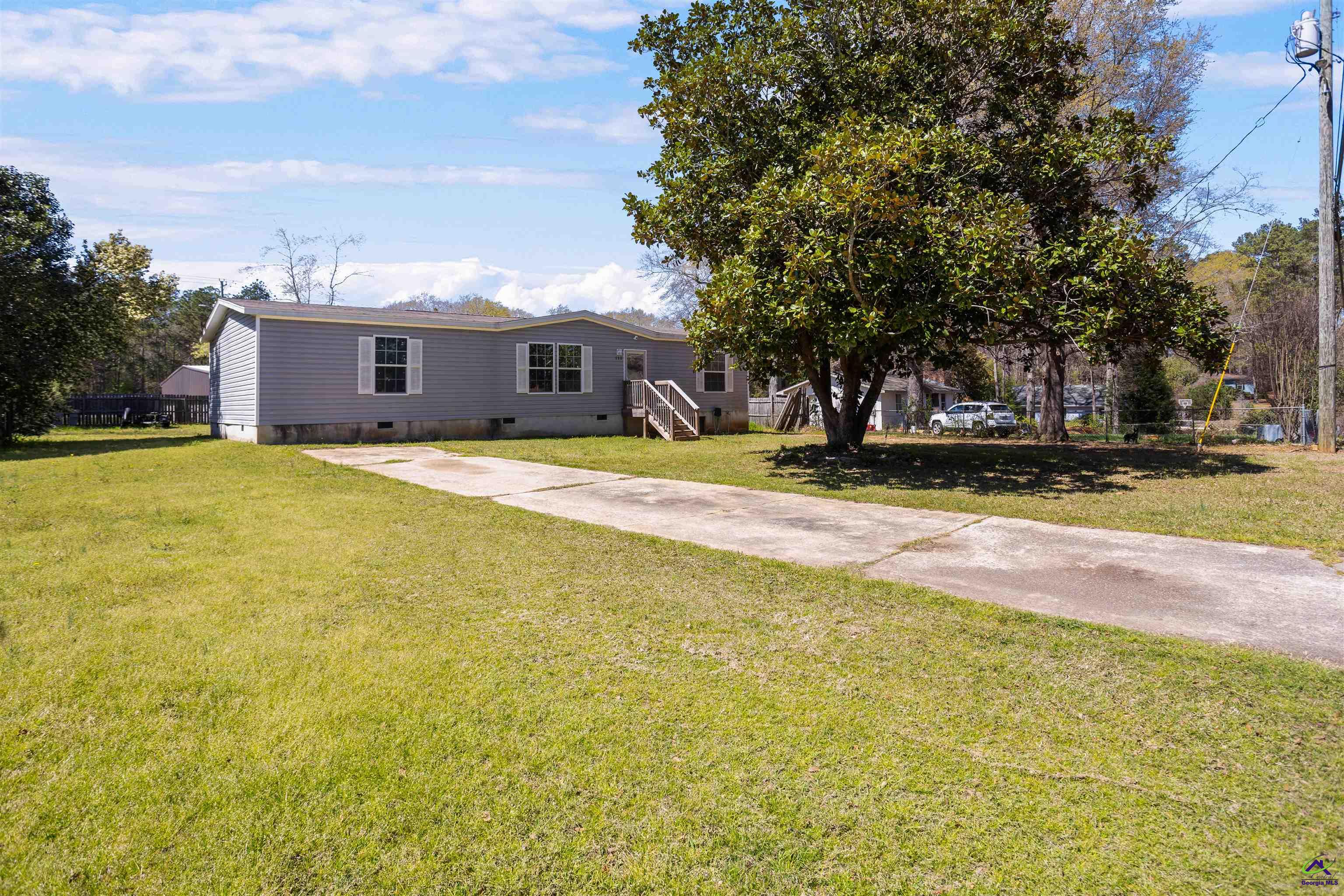 111 Forest Ave
