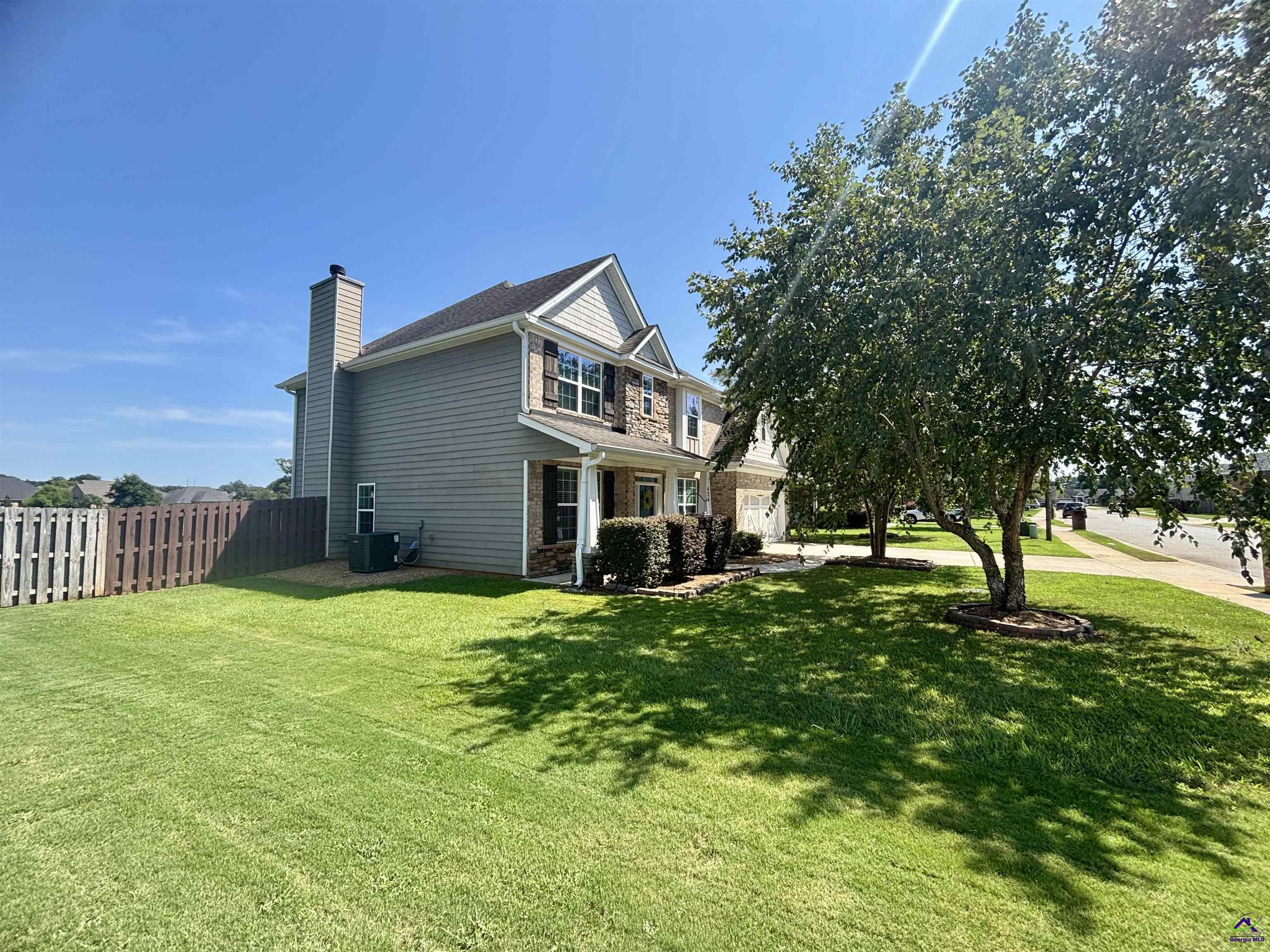 426 Post Oak Way