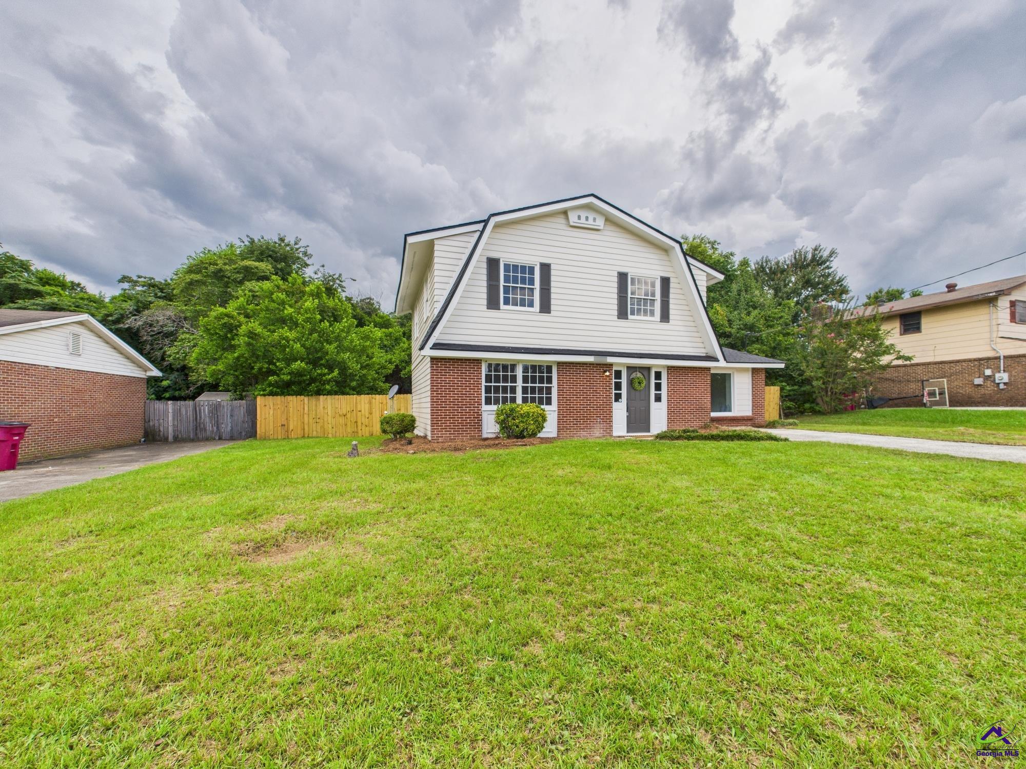 3265 McKay Drive
