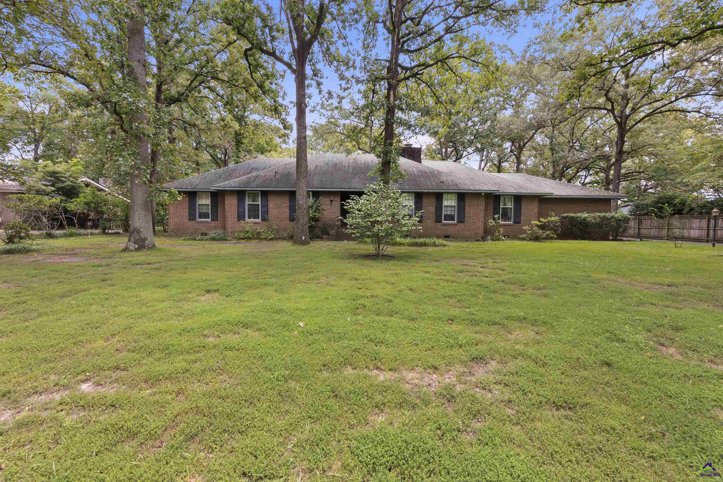 112 Tanglewood Drive