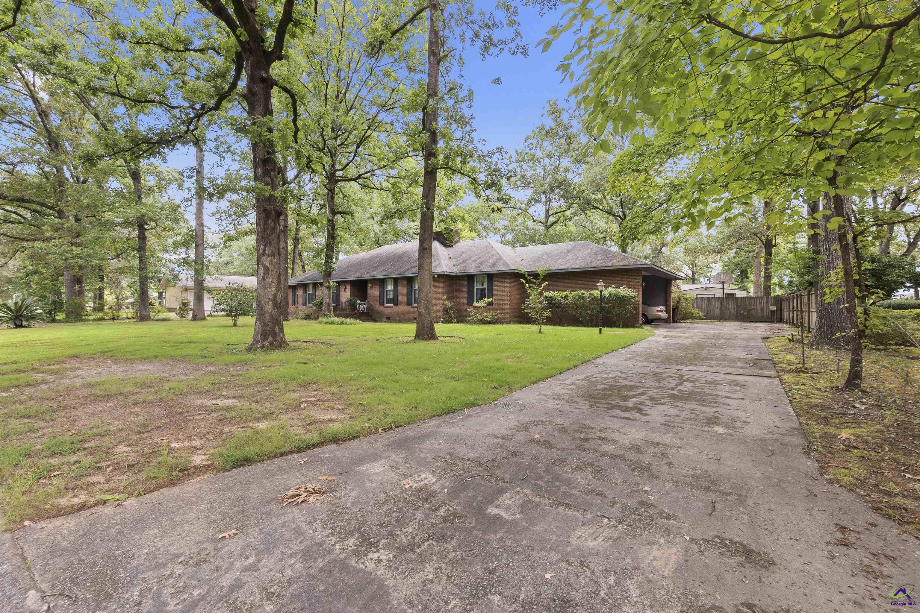 112 Tanglewood Drive