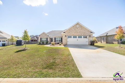 313 Ruger Place Kathleen GA 31047