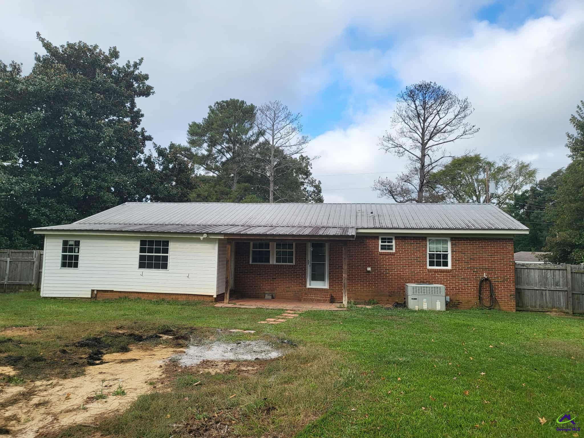 116 Lake Drive