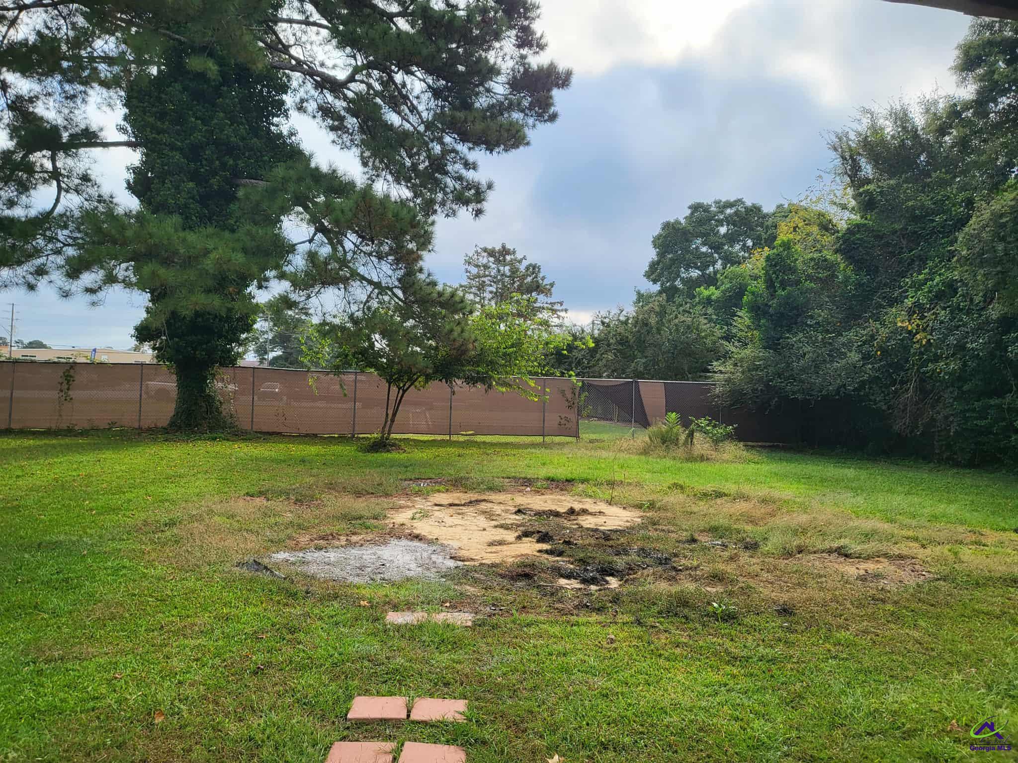 116 Lake Drive