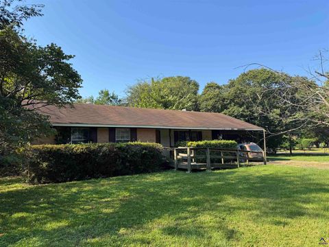 303 Carroll Drive Warner Robins GA 31093