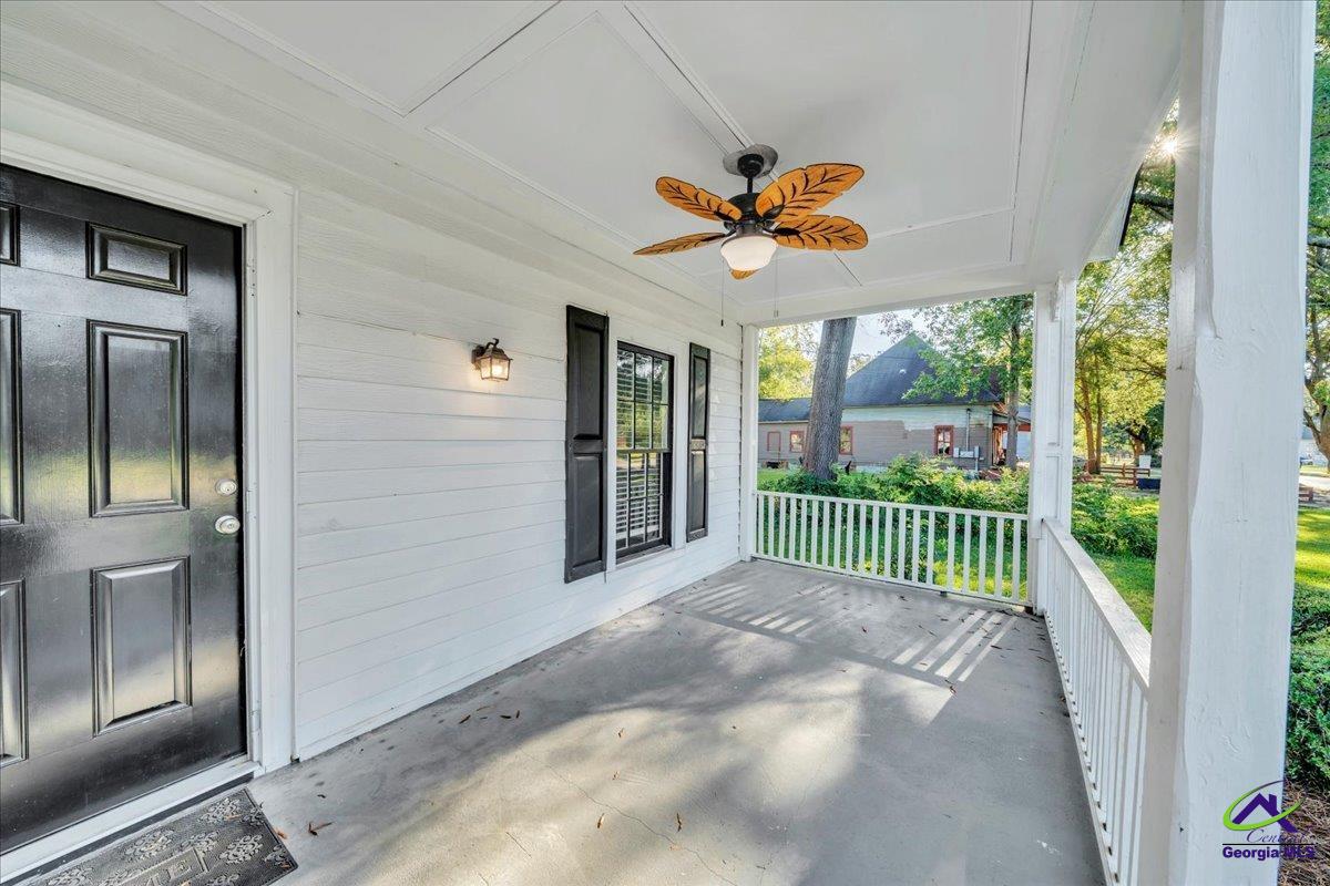 318 Persons Street